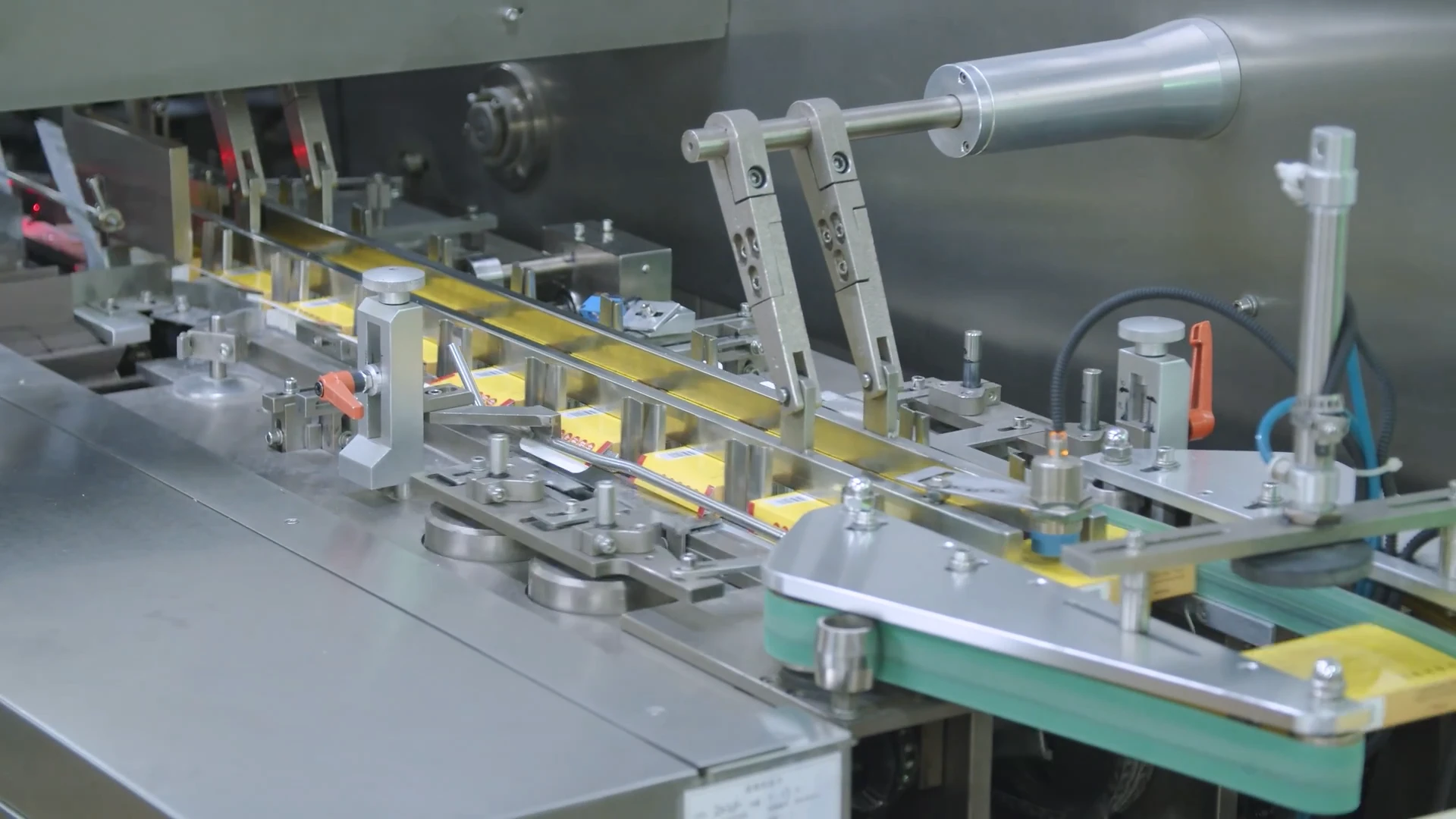 Automatic Cartoning Machine